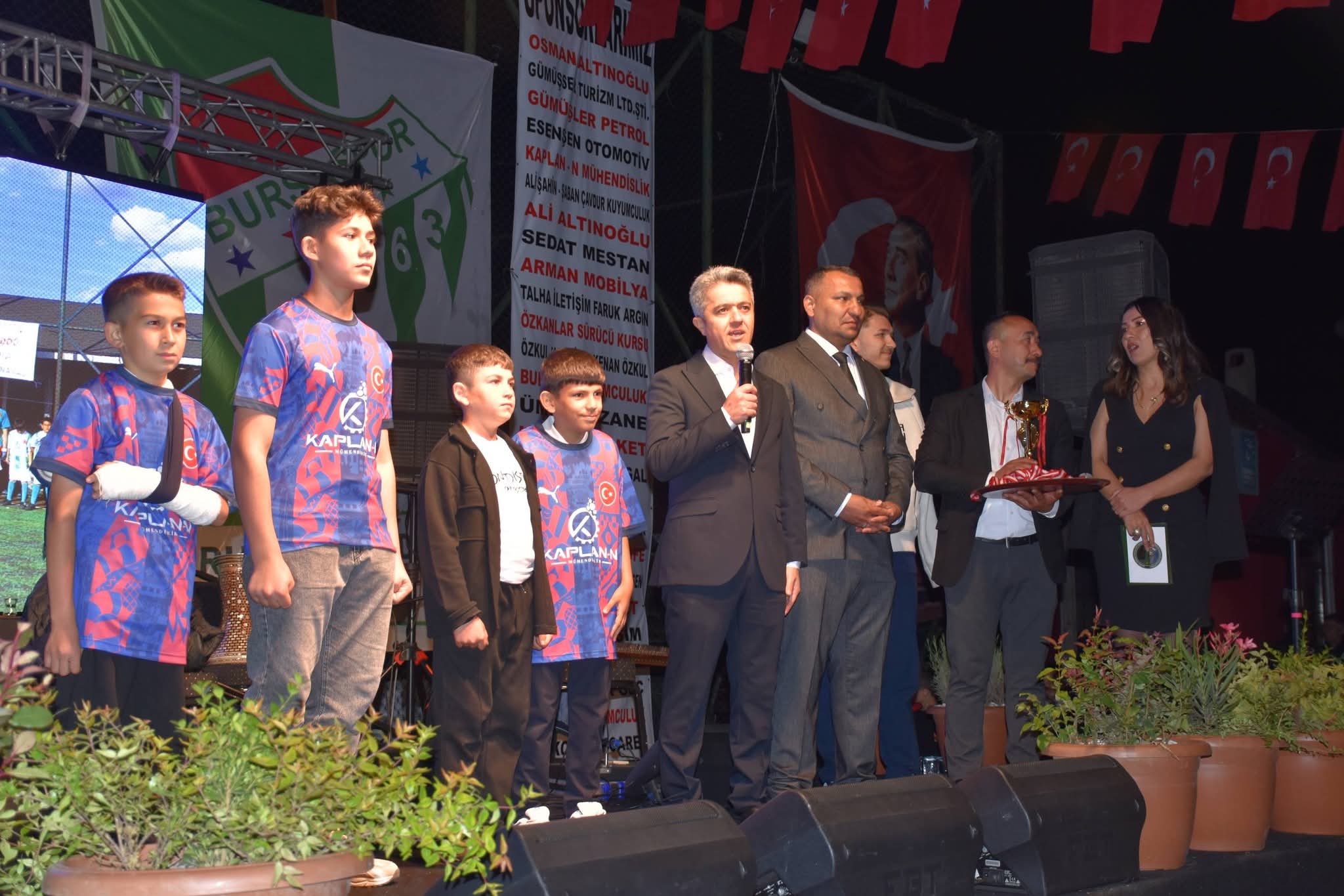 Bayramın Birleştiren Gücü: Gümüşpınar’da Unutulmaz Bir Gece